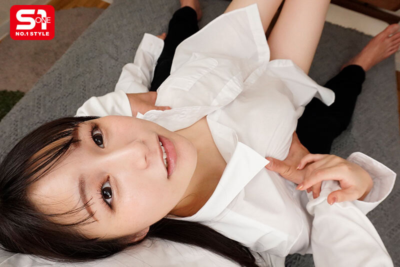 【VR】VR NO.1 STYLE <南沢海香>解禁 童顔でえくぼ笑顔が可愛い現役JD彼女 でも脱いだらすんごいHカップ!色白で敏感な肌!迫力おっぱいアングル3発ドッピュンSP 南沢海香(sivr00406) シーン7
