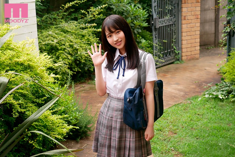 まだ10代少女で発育途中!性の知識の薄い思春期の彼女の妹とドキドキこっそりエッチッチ 小野六花(mide00833) シーン1