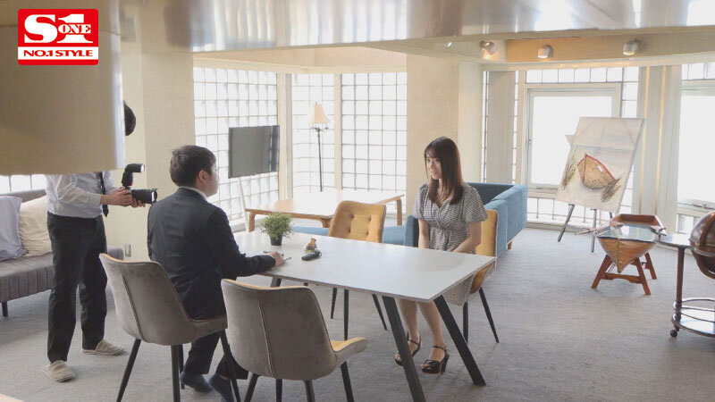 「えっ!ここでするんですか?」 河北彩花に一ヶ月密着して隙あらばいきなり即ズボッ! 前代未聞ドッキリAV大作戦(ssis00560) シーン9